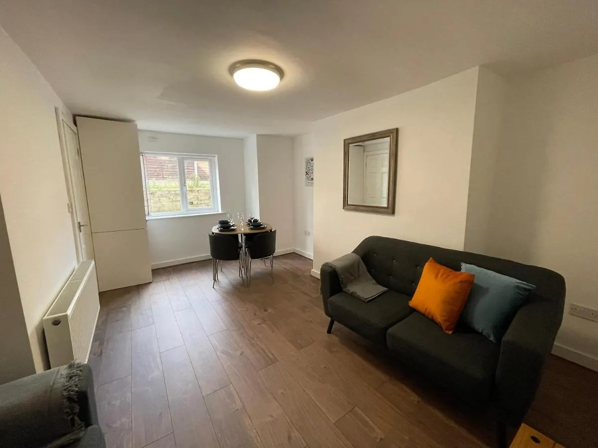 The Crescent, Flat 1 - Stockport, Manchester Apartment United Kingdom